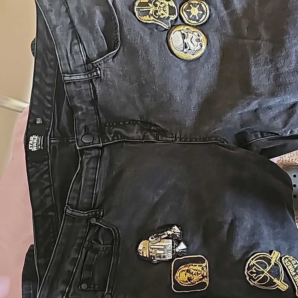 Torrid. Her Universe Star Wars Premium Skinny Jeans Black Wash Sz 22R